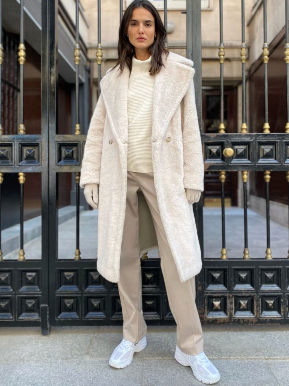 BABATON COAT